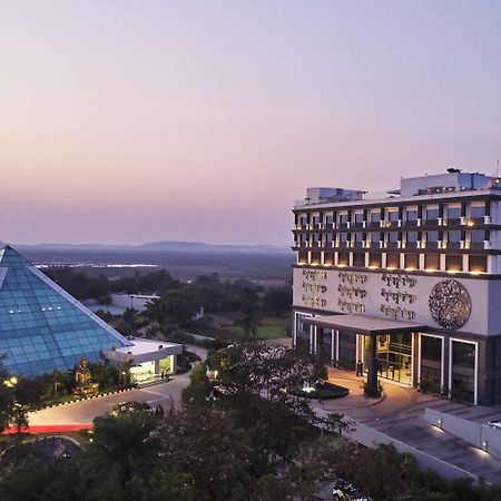 Eskay Resorts Mumbai Bagian luar foto