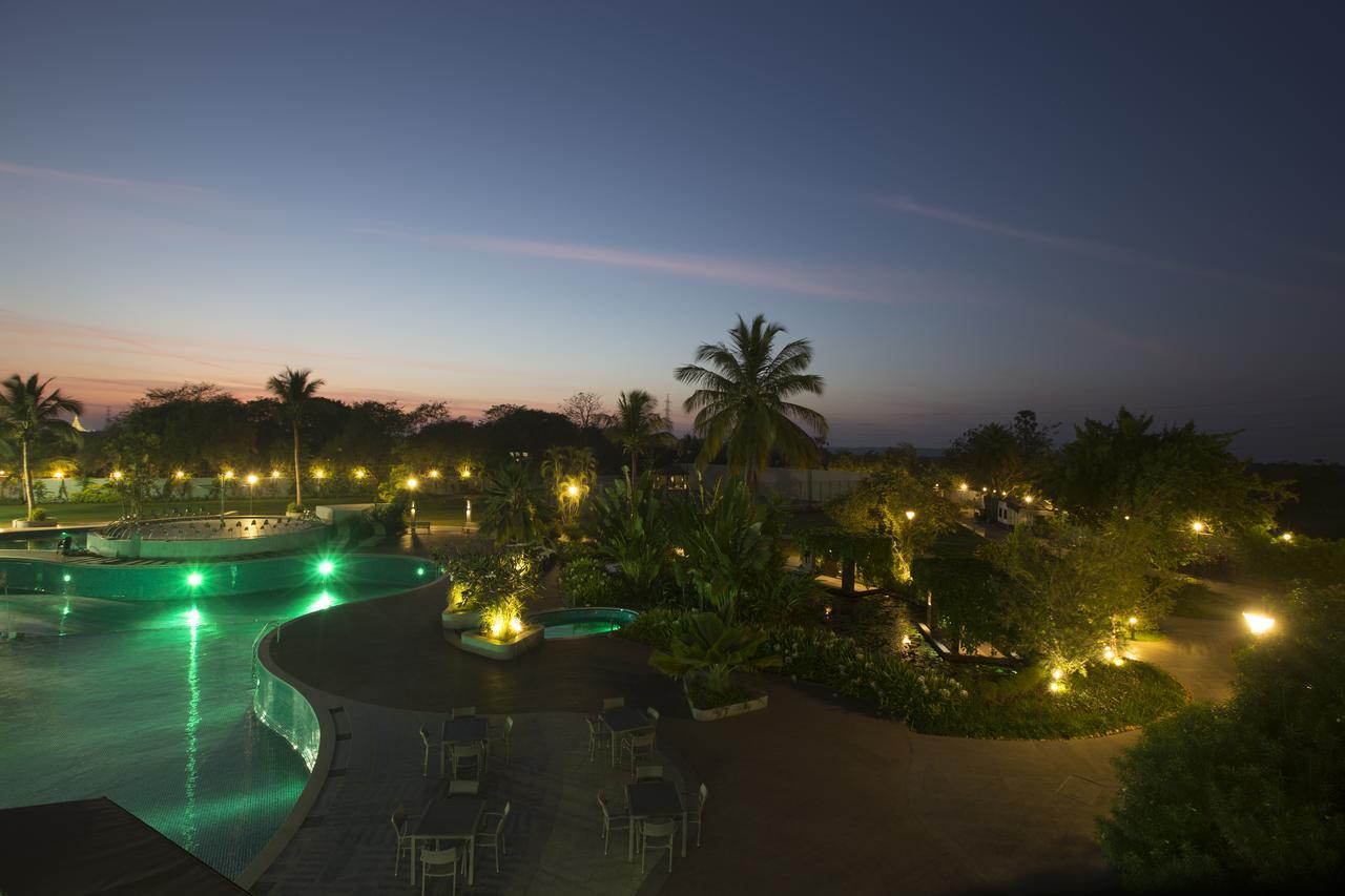 Eskay Resorts Mumbai Bagian luar foto